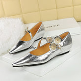 Vintage Metall Griff Muster Flache Mund Keil Schuhe Metall Dekorative Strap Schuhe